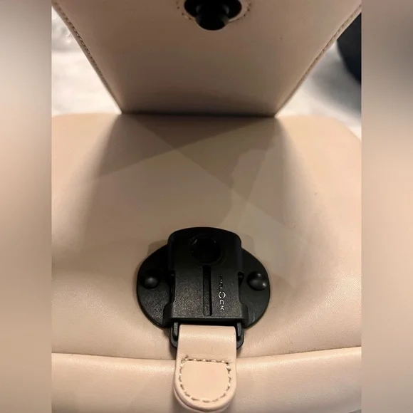 MONOS Metro Beige Attachable Accessory Bag - Picture 8 of 8